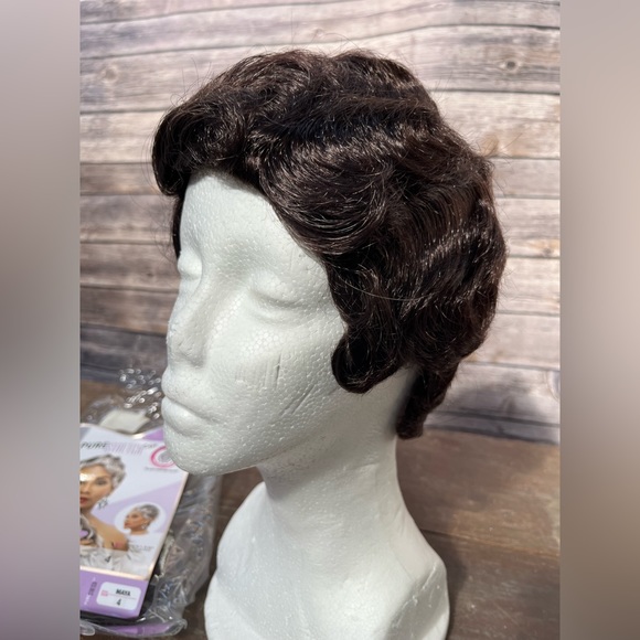Vivica A. Fox flapper wig - Picture 1 of 7